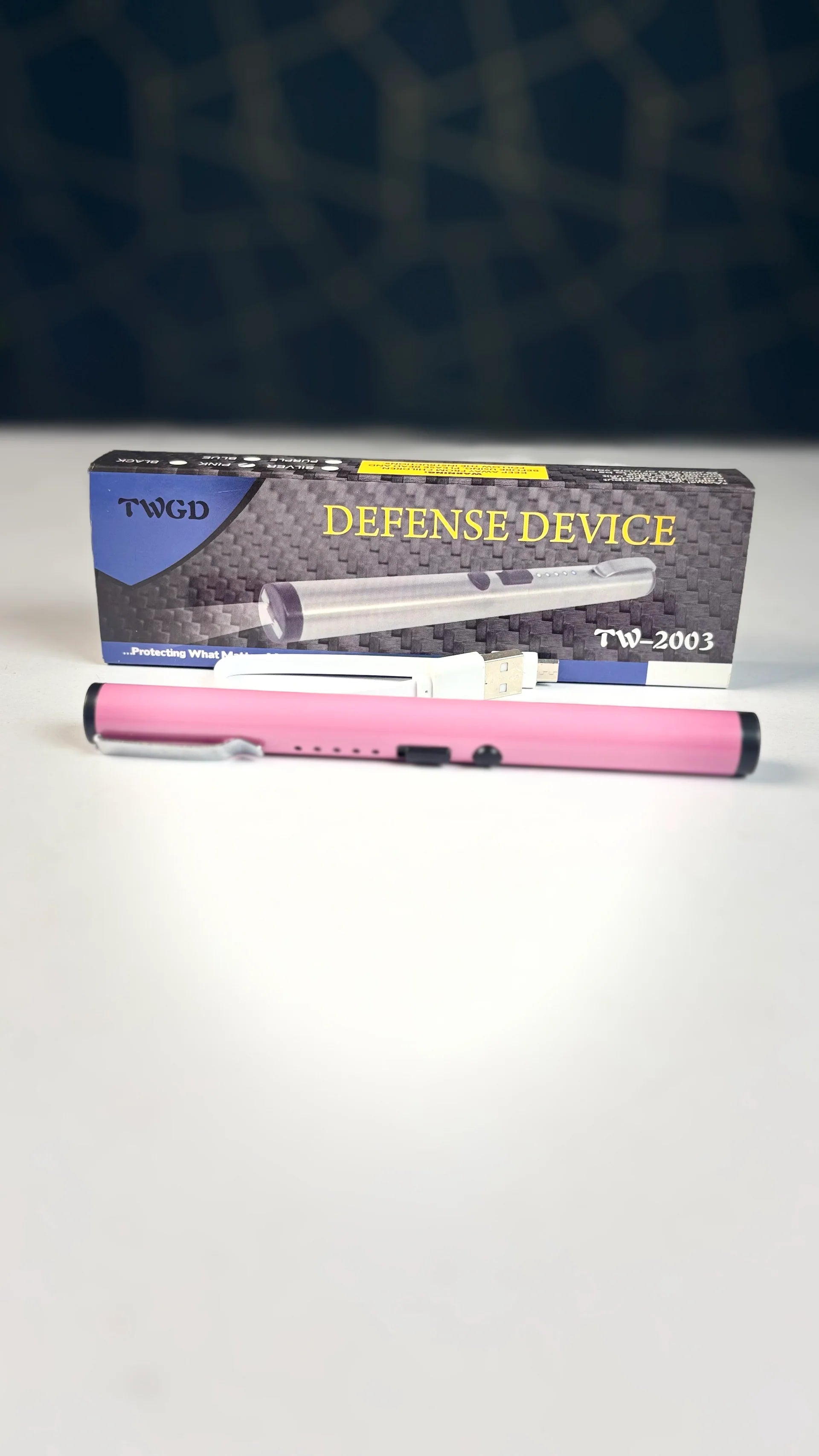 Defense Device with Flashlight-TW-2003