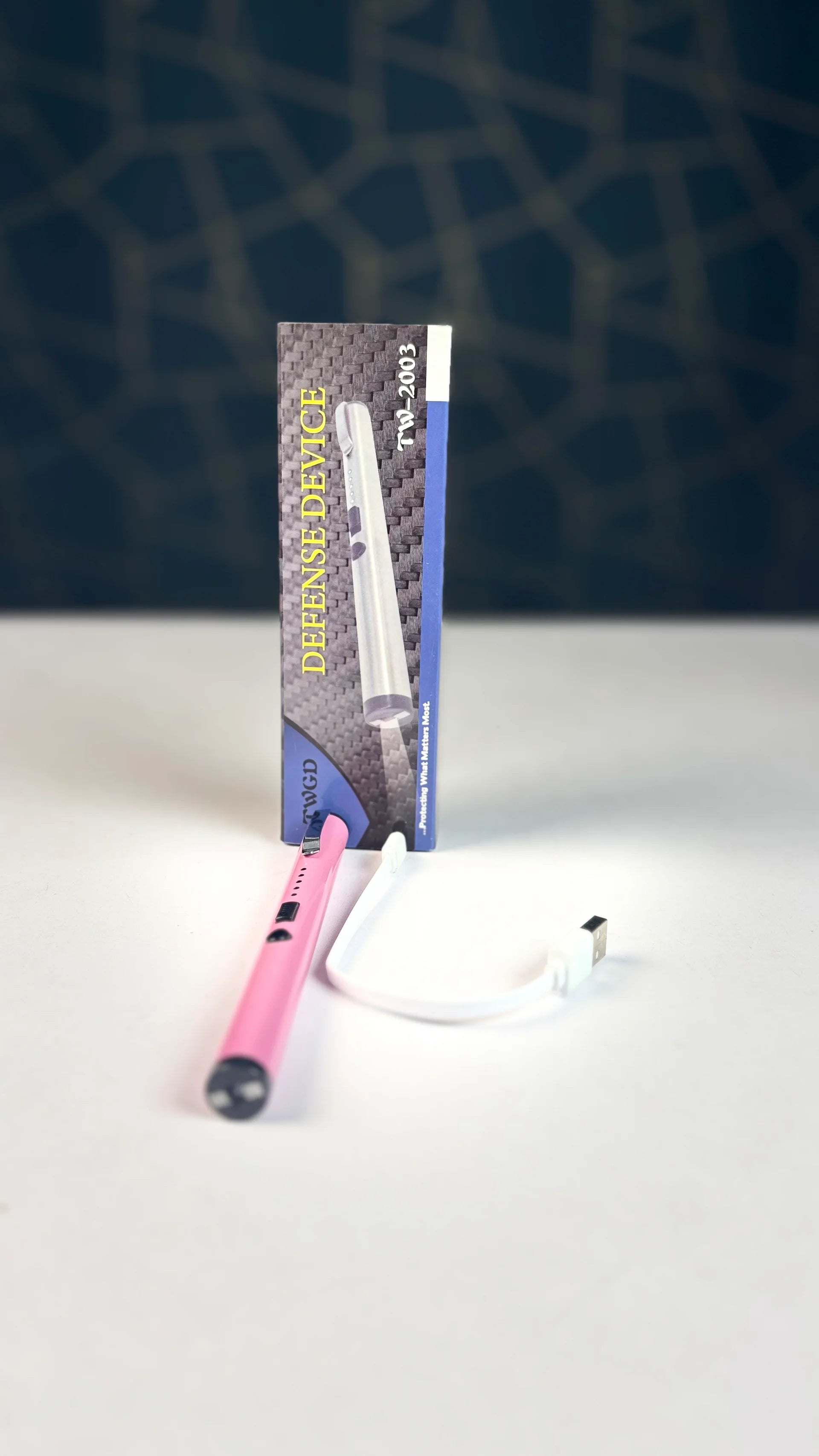 Defense Device with Flashlight-TW-2003