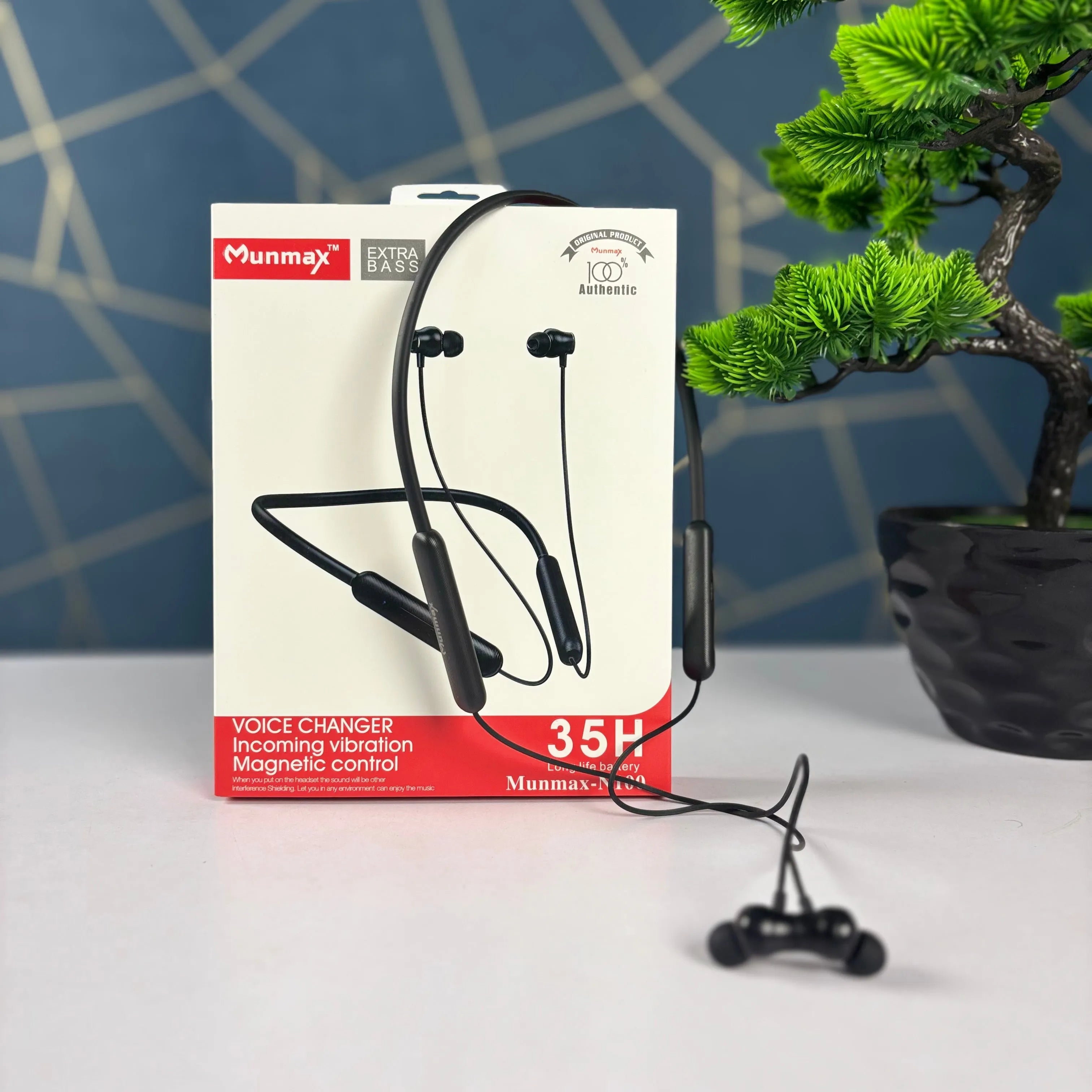Munmax N100 Wireless Neckband 35 Hours Backup Voice Changer