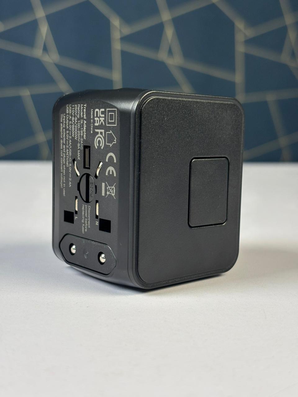 SL-199-2A1C Universal Travel Adapter