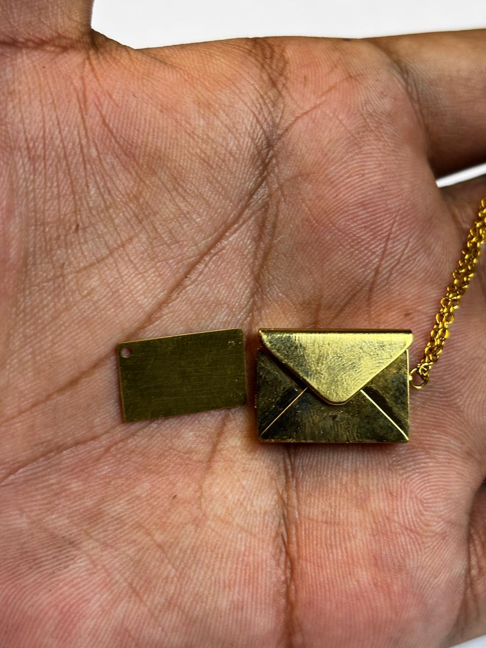 Massage Locket