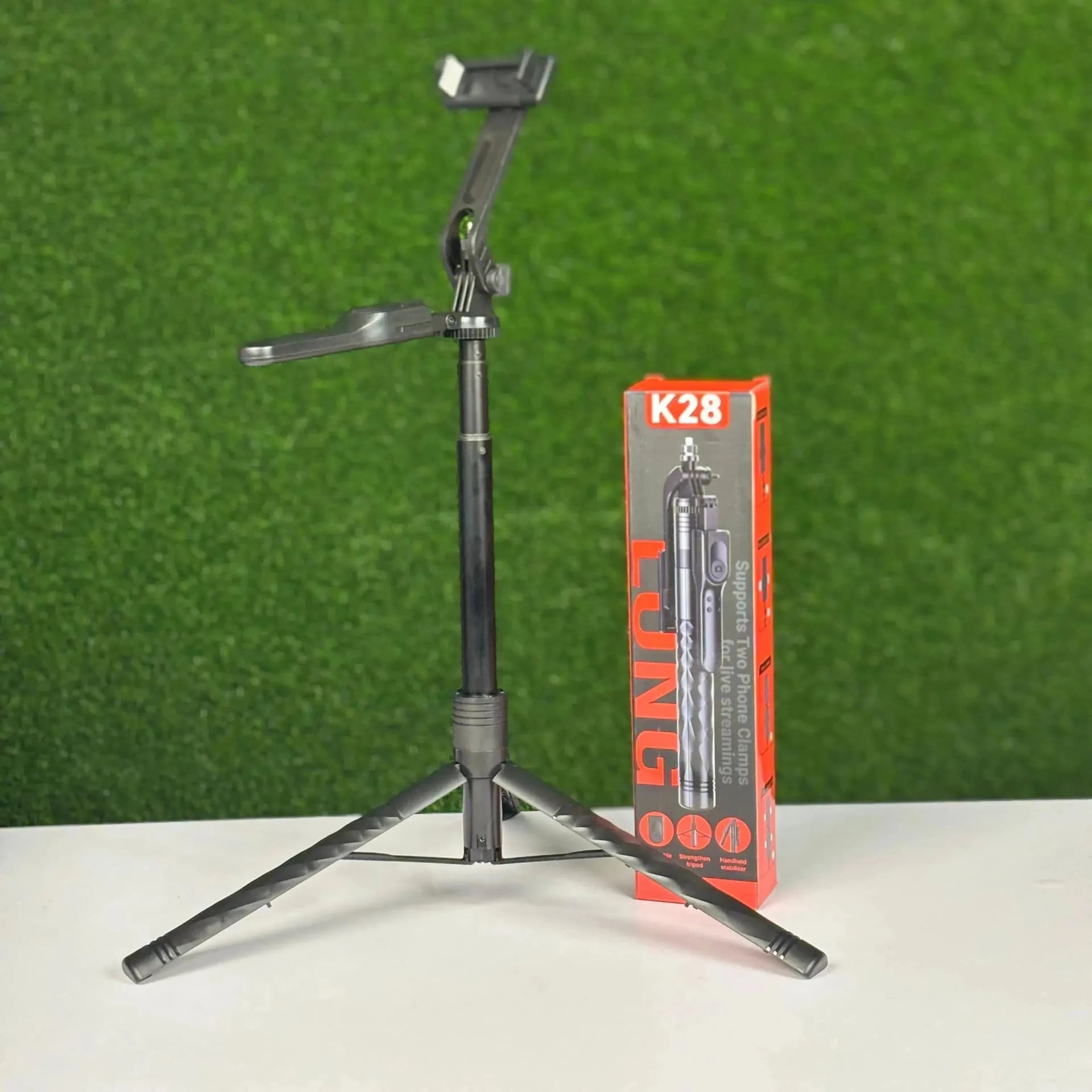 K28 Long Selfie-Stick with Tripod 3