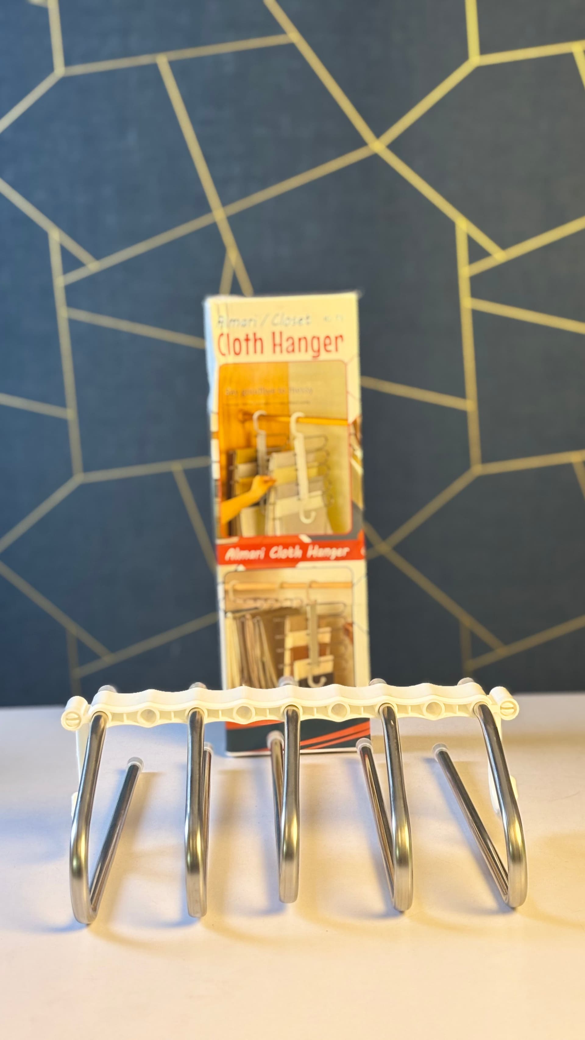Almari Cloth Hanger 3