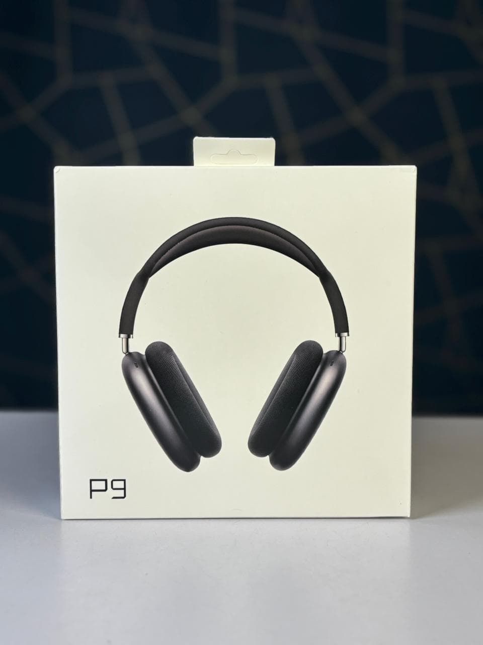 P9 Wireless Headphone 2