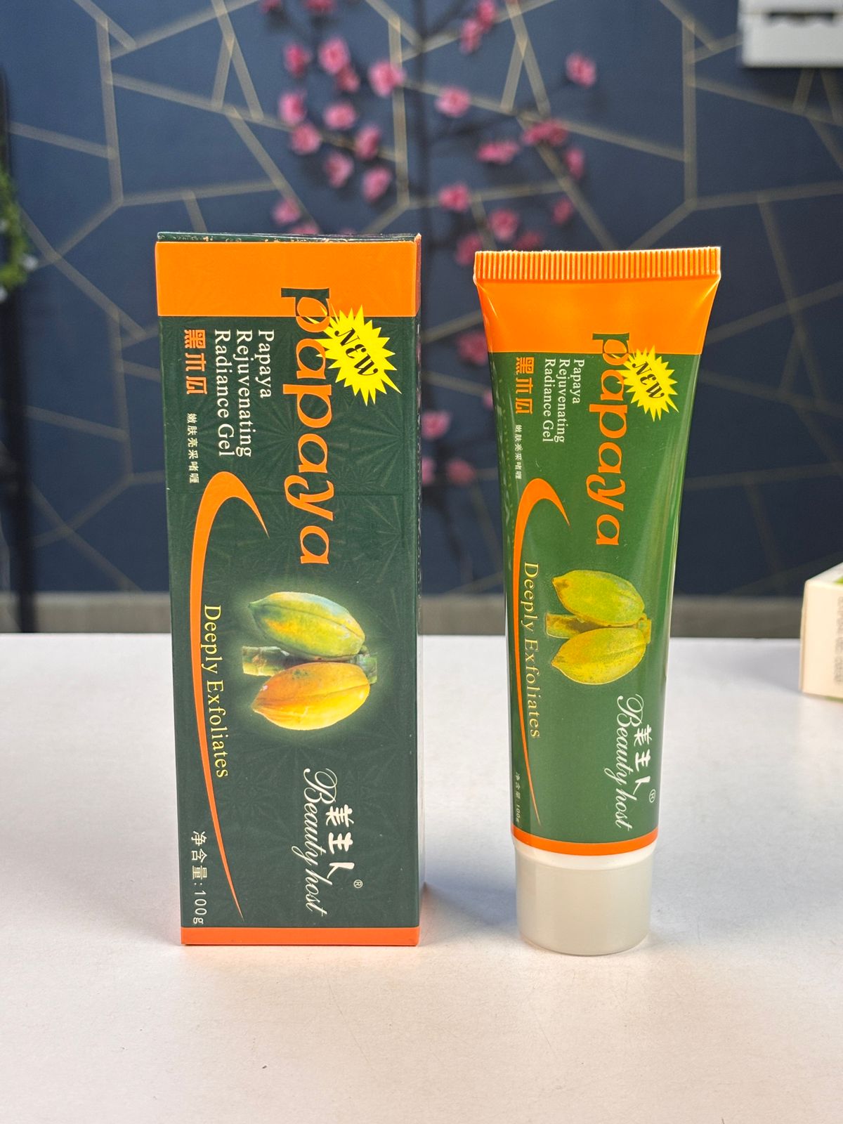 Exfoliating & Whitening Gel Cream