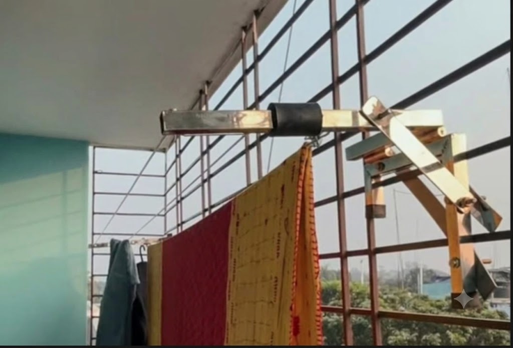 Stainless Steel Balcony Cloth Drying Stand with Wire