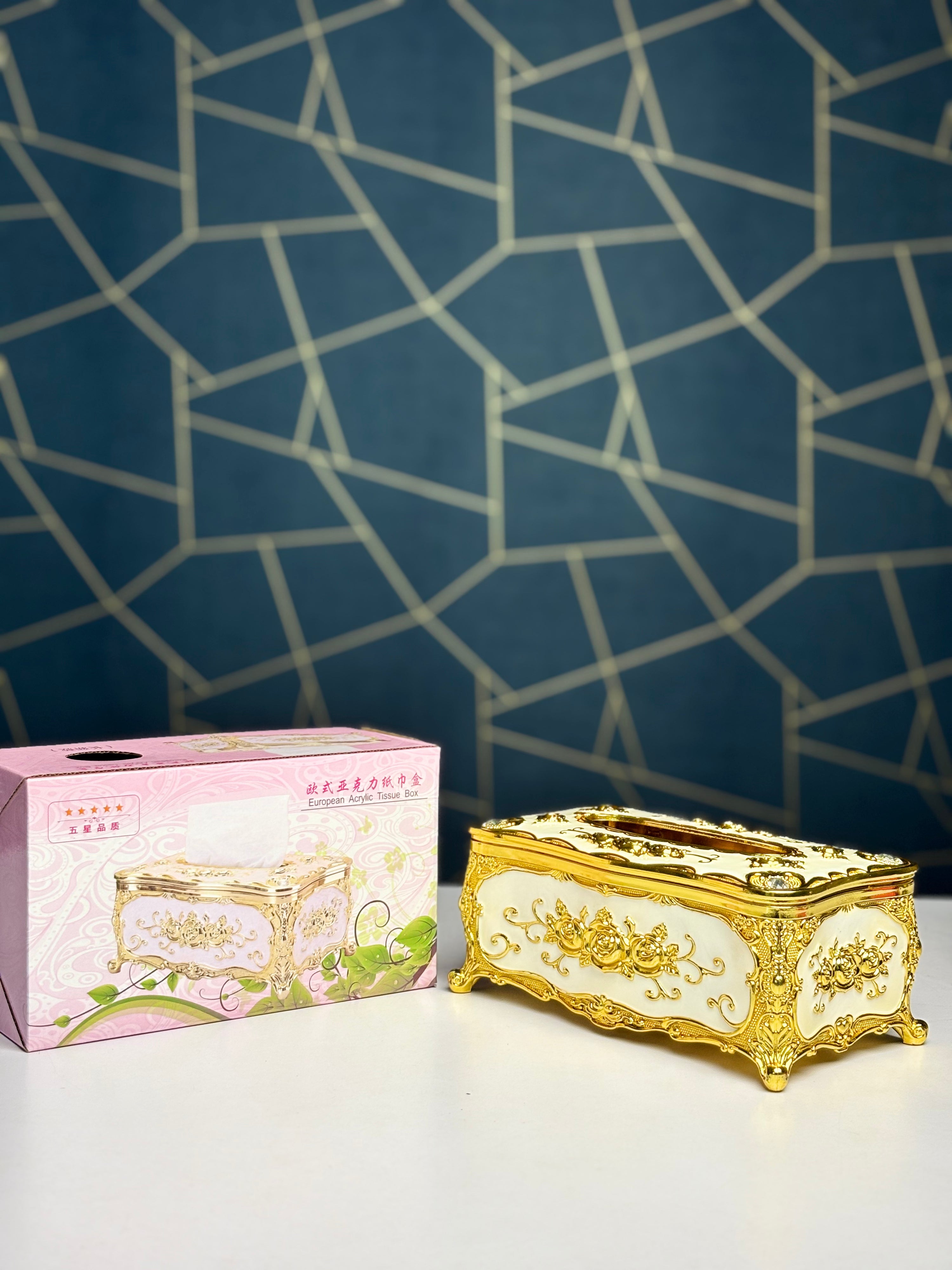 European Style Acrylic Tissue Box