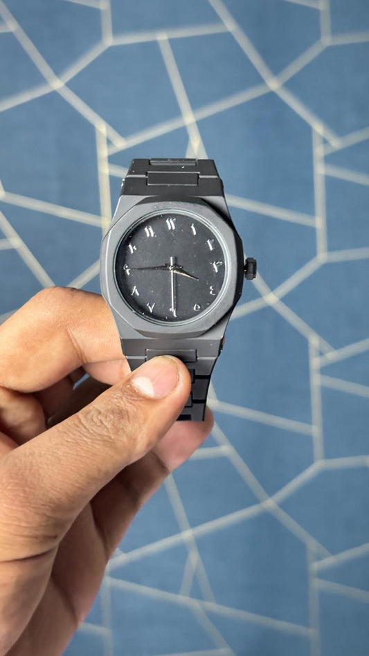 Aura Watch With Arabic Numerals