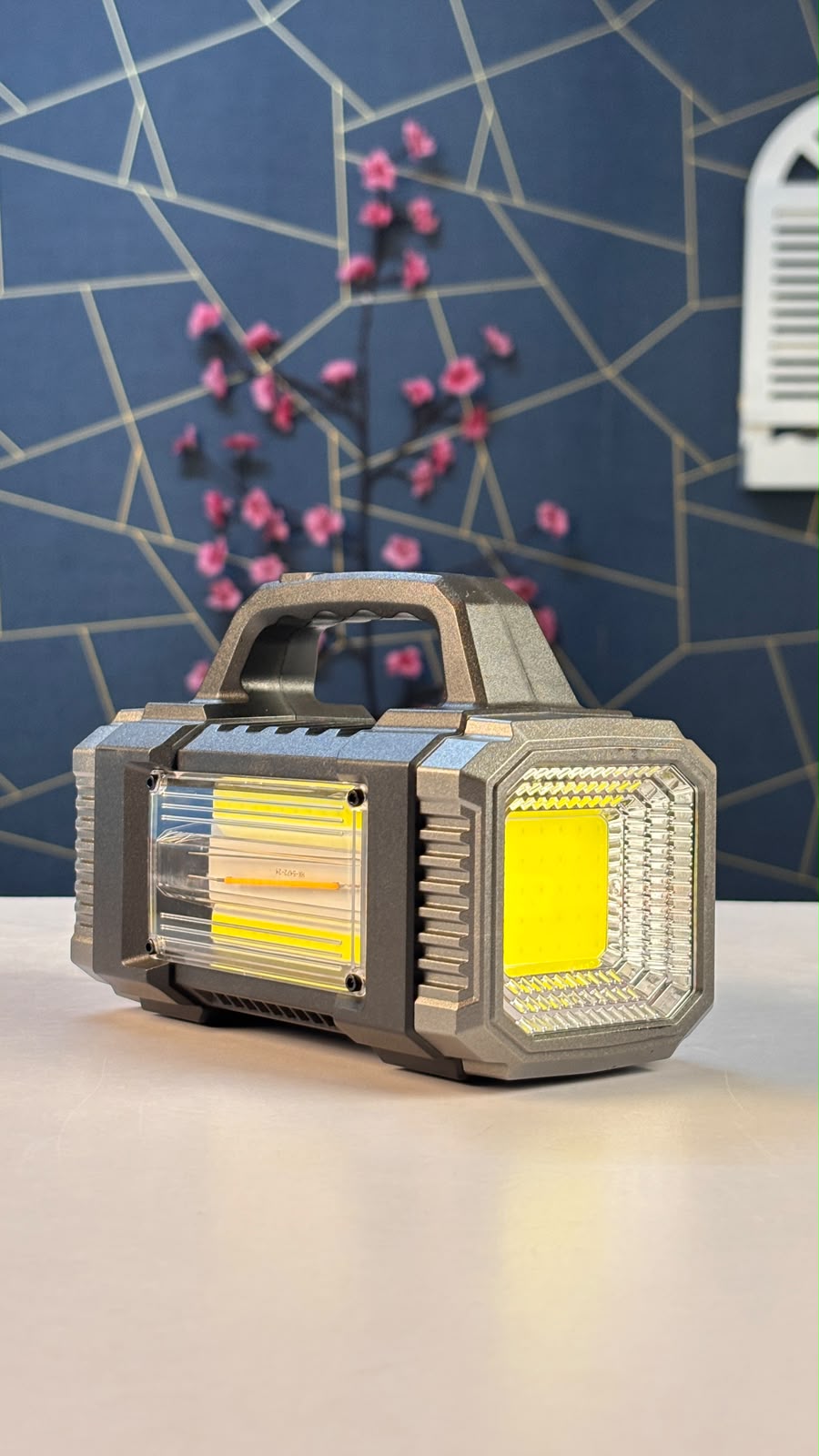 Powerful Multifunctional Solar Emergency Lamp & Flashlight YD-939A-5
