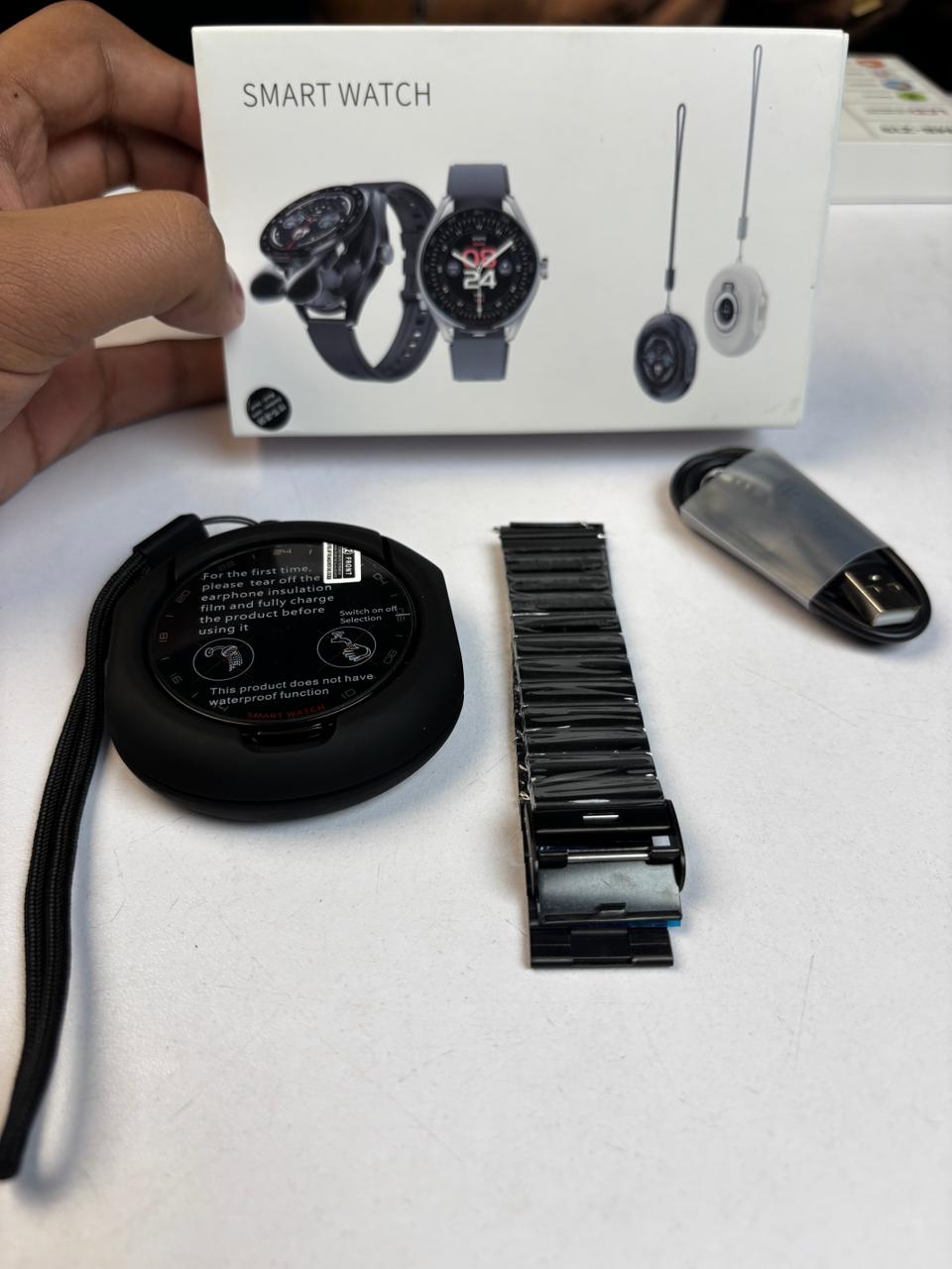 D90 Smart Watch With Earbuds
