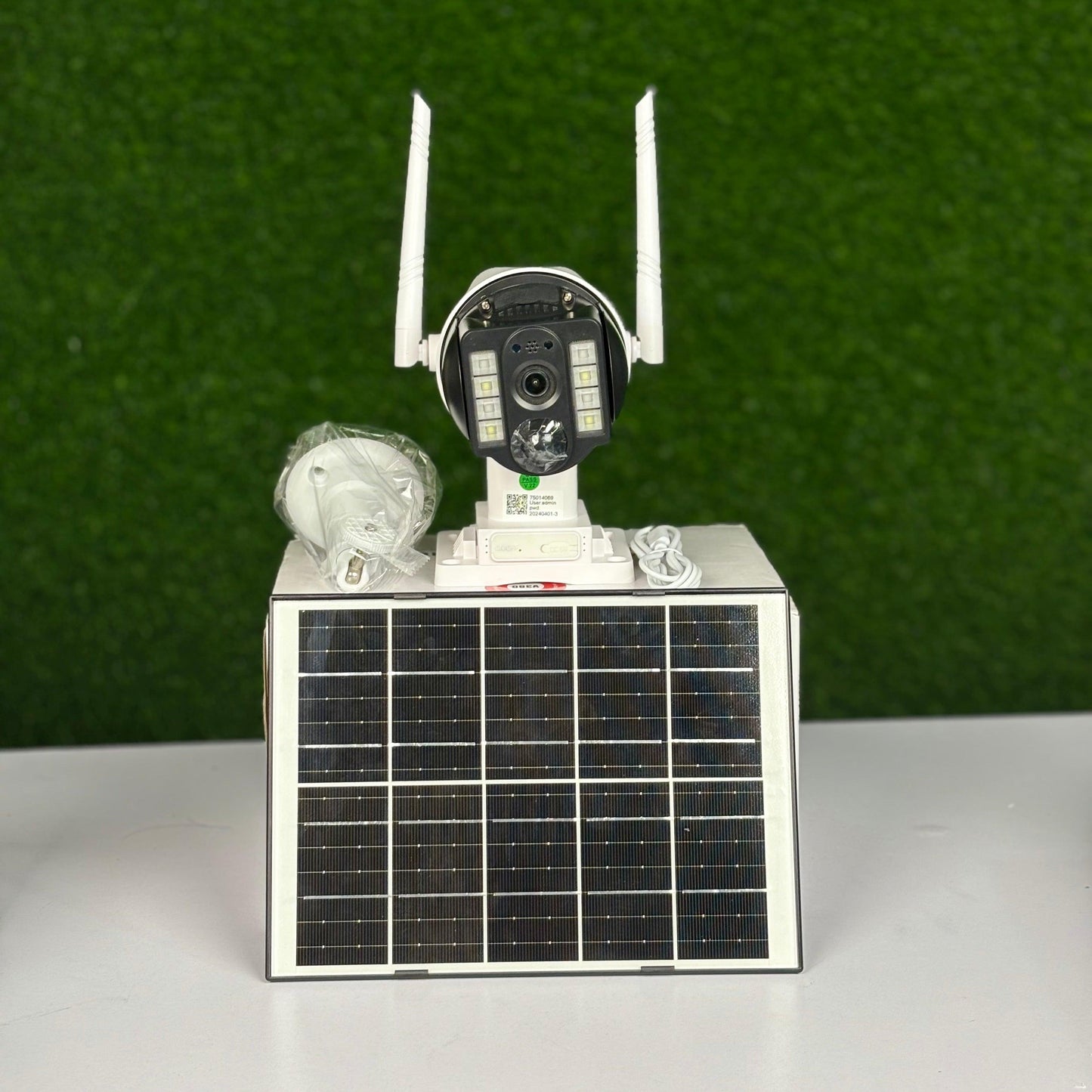 Sim Supported Smart Net Camera with Solar Panel