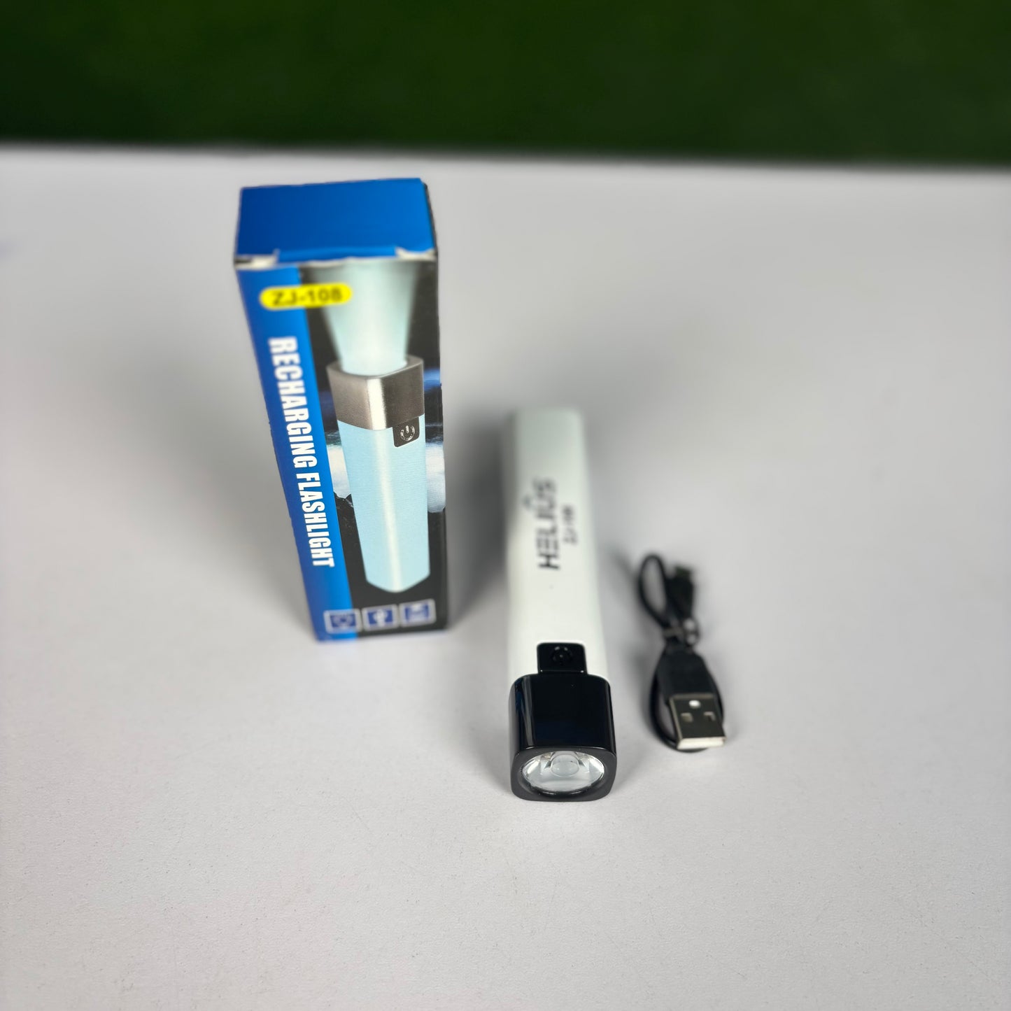 Rechargeable Mini Flashlight ZJ-108