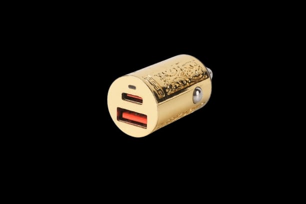 Hoco DZ22 30W Dual Port Mini Car Charger