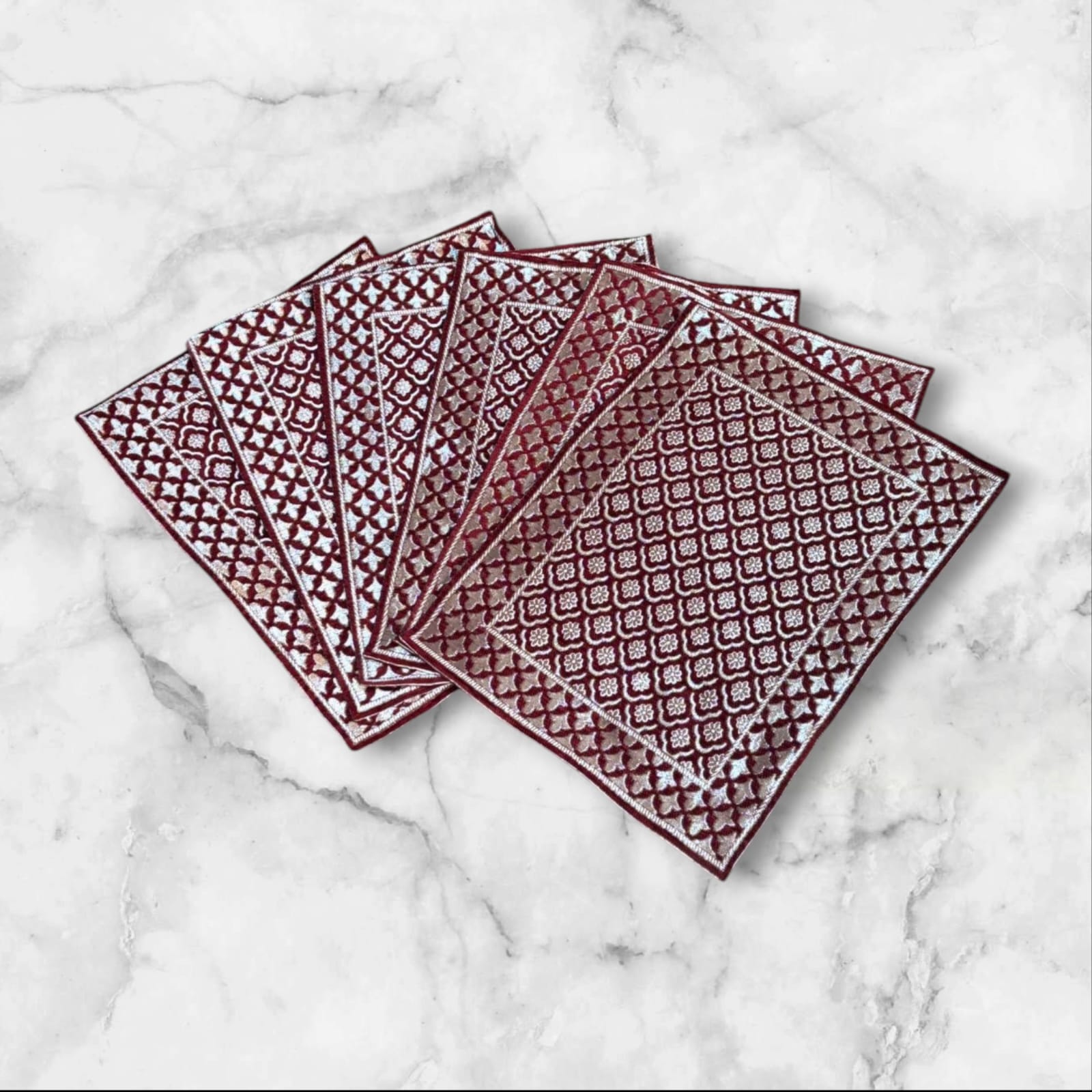 Elegant Dining Table Runner & Mat Set