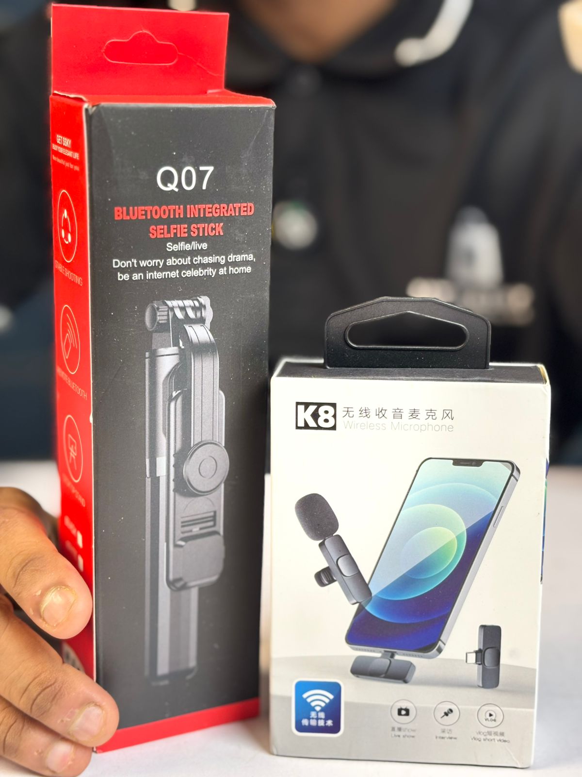 2 Pcs Content Creation Combo (Tripod + K8 Microphone)