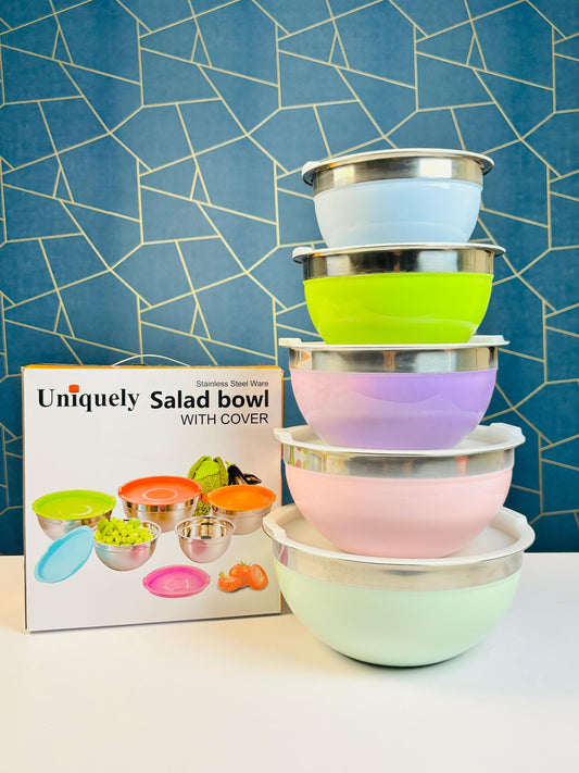 Uniquely Salad bowl WITH COVER