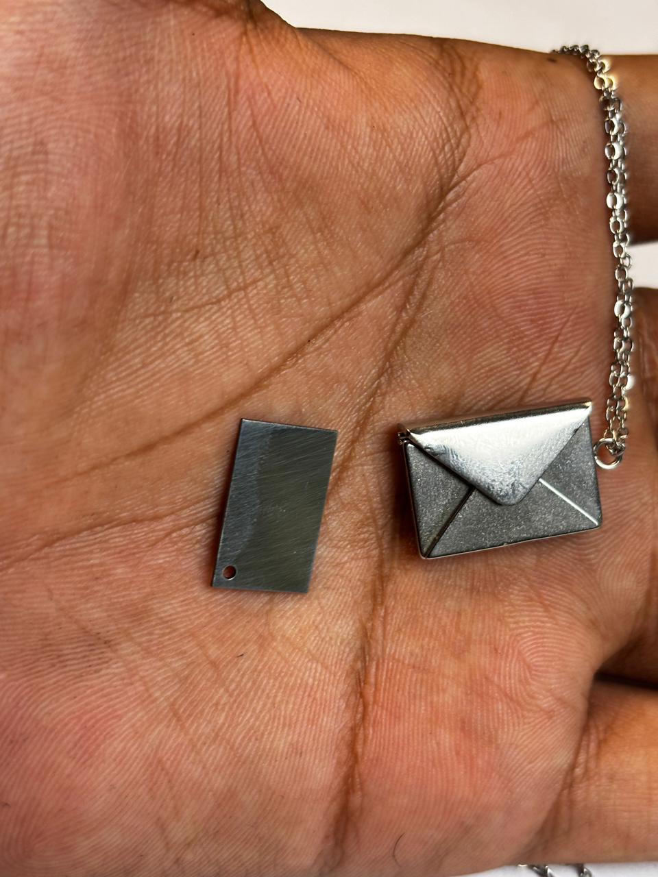 Massage Locket