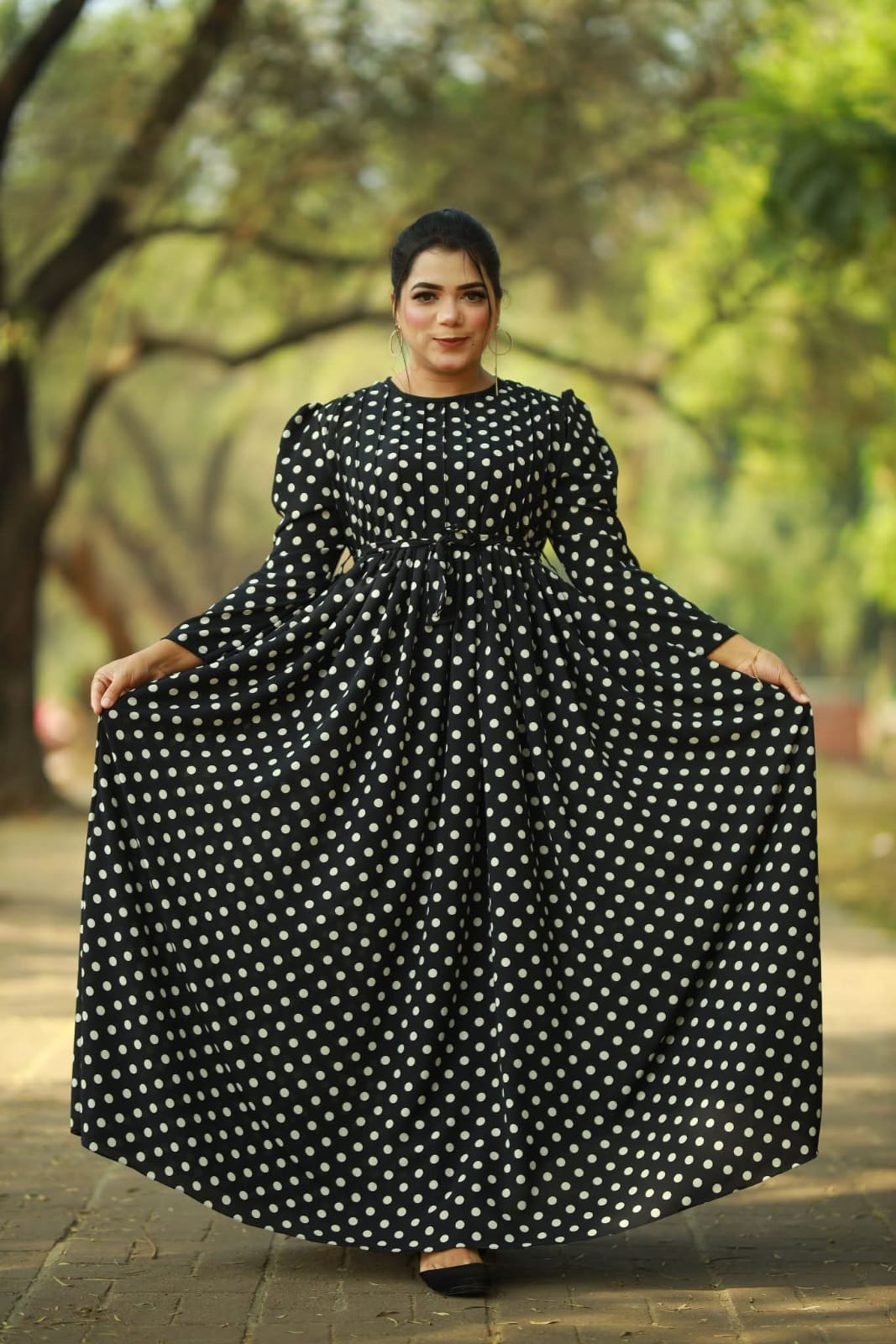 বোরকা / গাউন ১ পিস কালেকশন ৩২০ টাকা/পিস Borka/Gaun 1 Pcs Collection 320 Tk/Pis