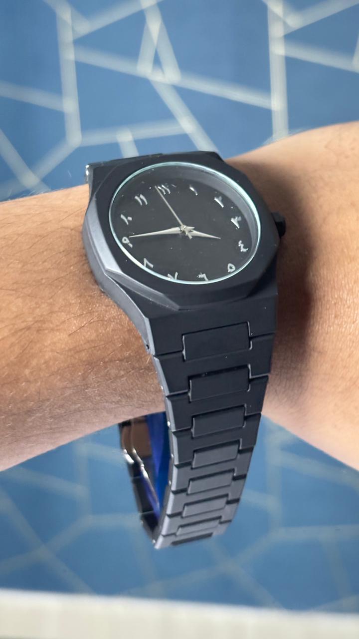Aura Watch With Arabic Numerals