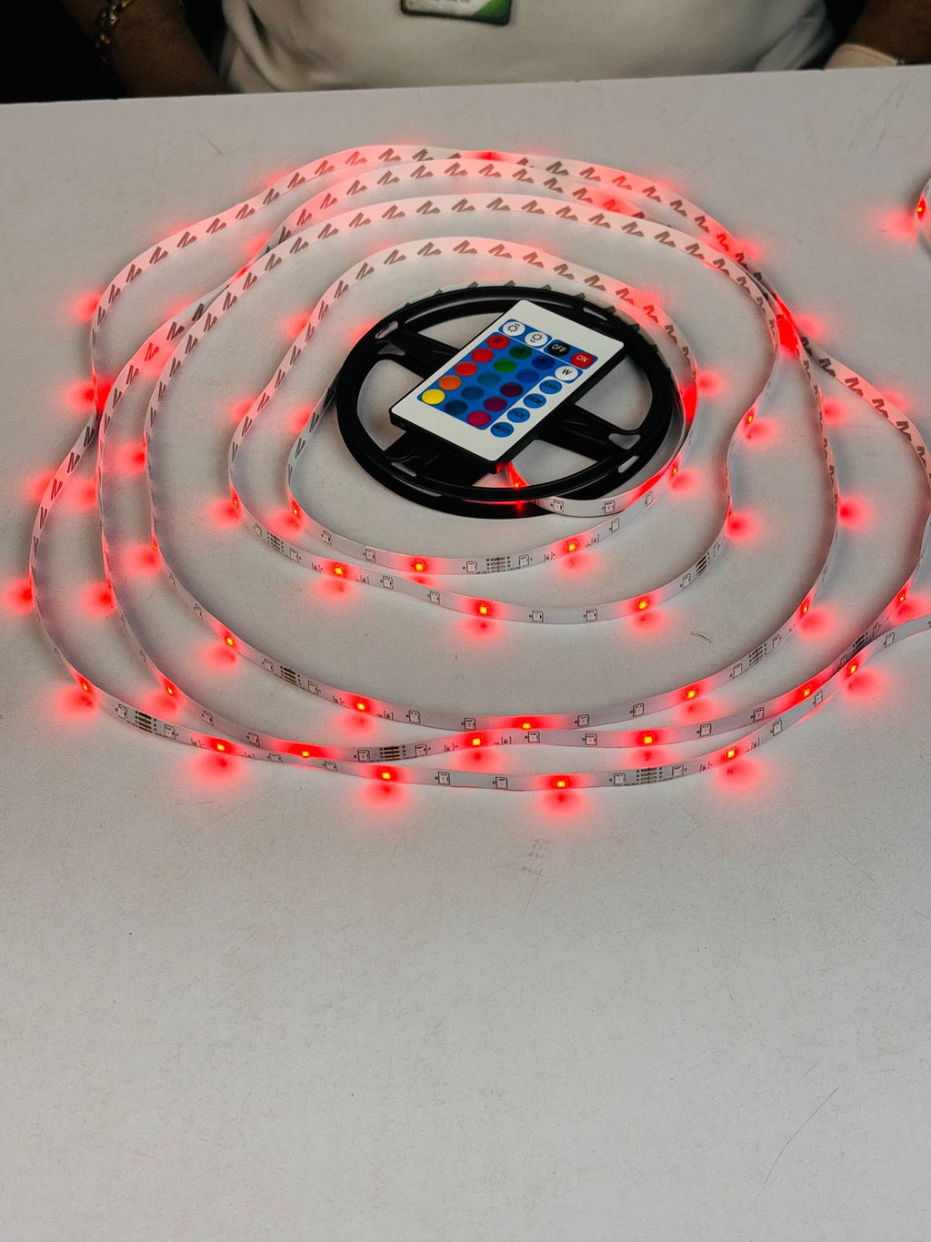Flexible SMD LED Strip Light – 12V/24V Waterproof RGB Tape Light Roll