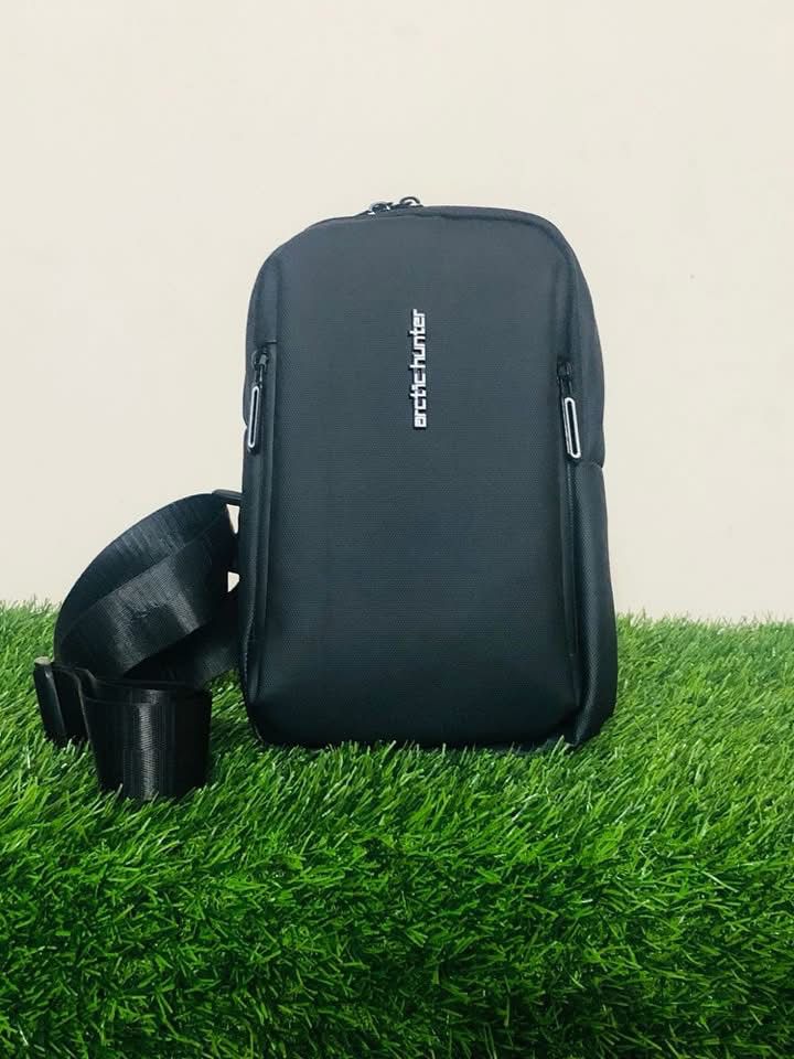 Arctic Hunter Side Bag