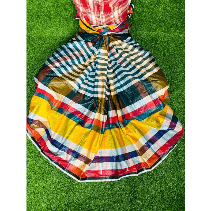 সিরাজগঞ্জের ঐতিহ্যবাহী তাঁতের লুঙ্গী- Lungi 104 - HT Bazar